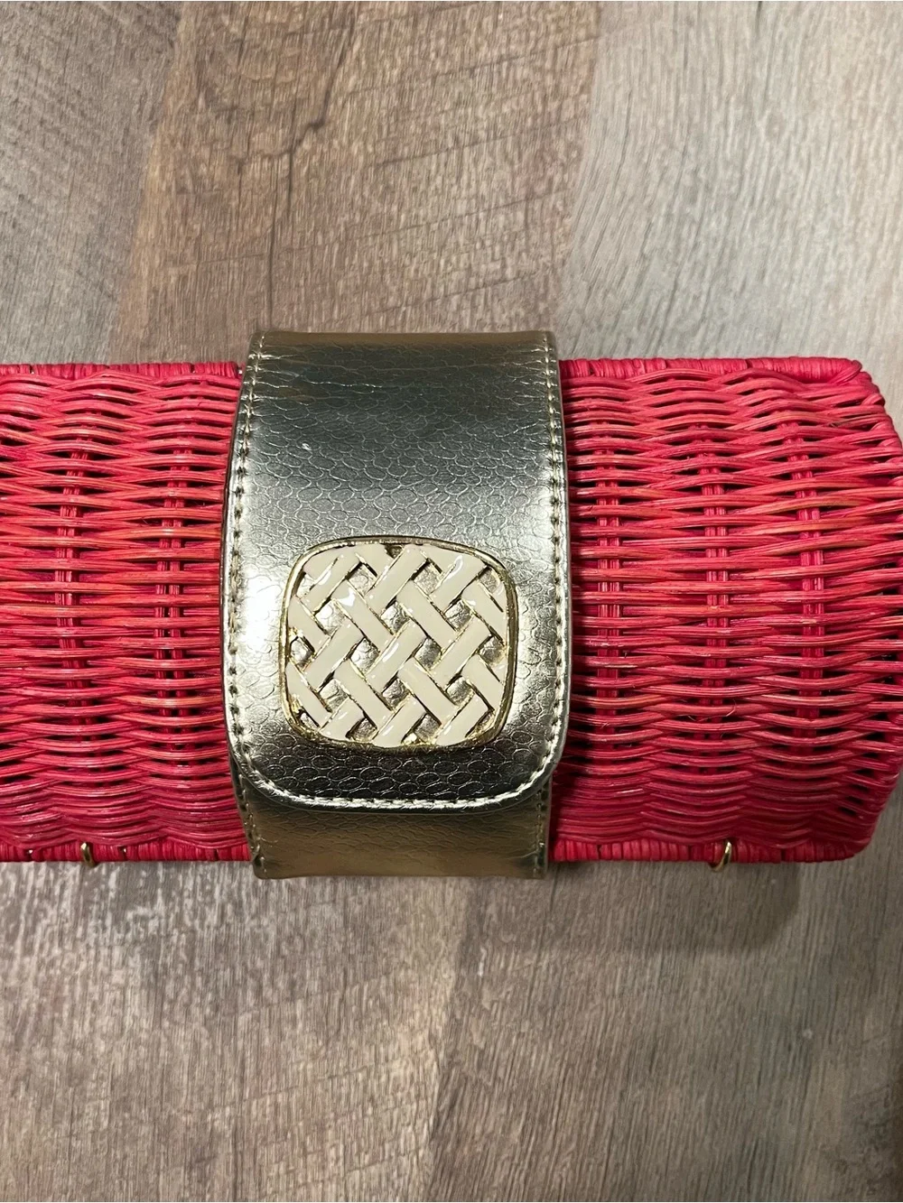 Lilly Pulitzer Pink Wicker Clutch with Gold Accents - Picture 8 of 8